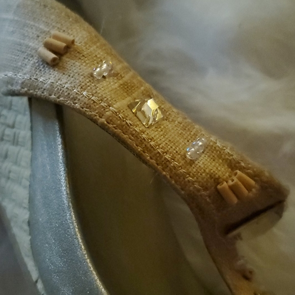 Montego Bay Club Size 10 W Wedge Jeweled Upper. - Picture 9 of 13